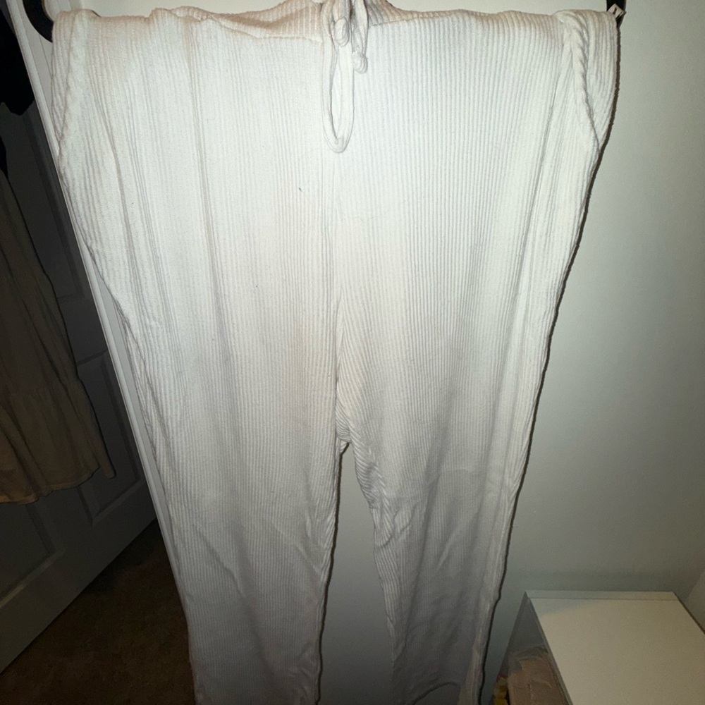 White Ribbed Lounge Pants